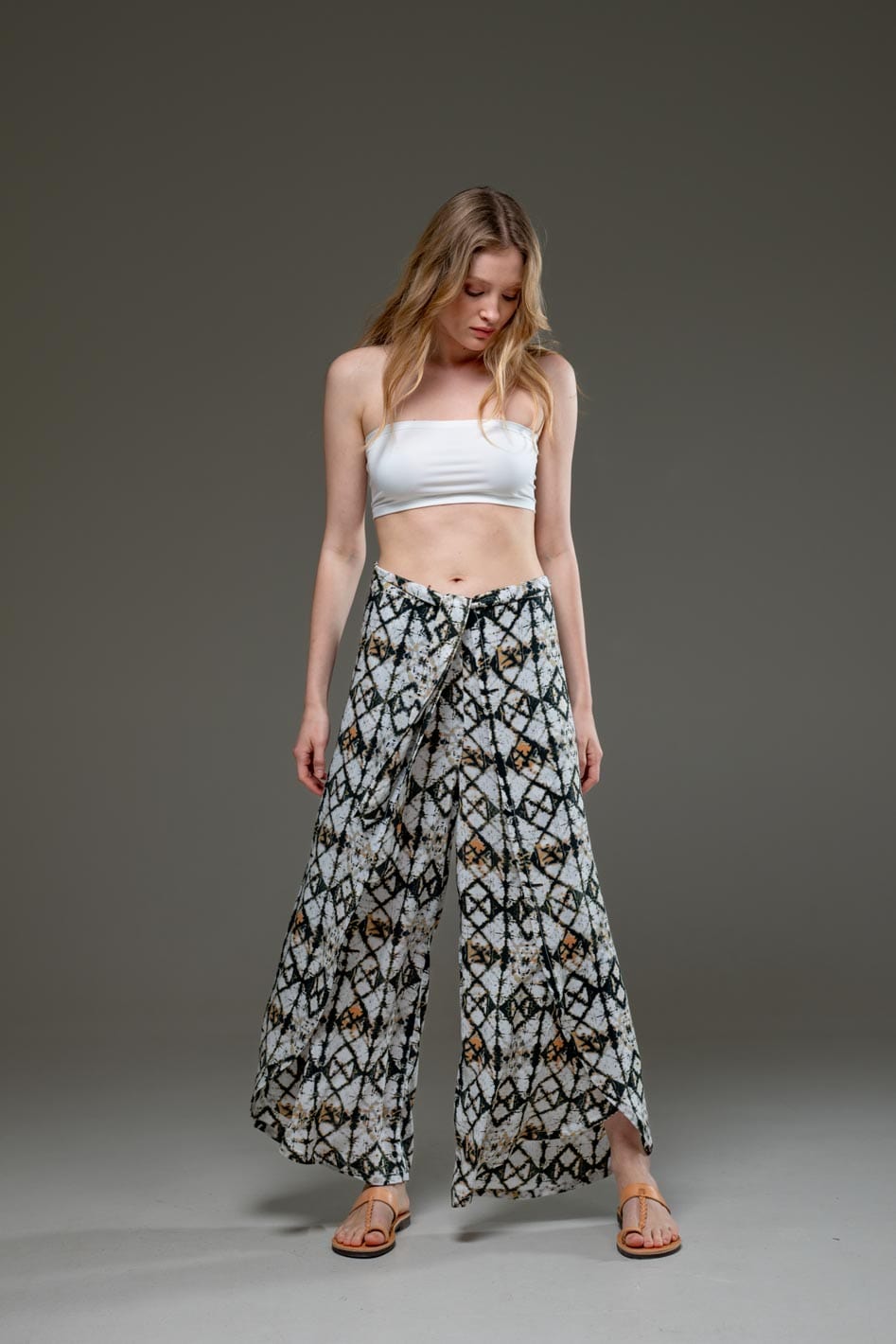 Elegant Soft  Rayon Geometric print wide Leg Side Splits Pants 